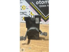 8P4035225D AUDİ A3 ORJİNAL ANTEN GÜÇLENDİRİCİ BEYİN CIKMA/ORJ