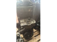GOLF A3 PASSAT 1.6FSİ ÇIKMA EKSANTRİK KAPAĞI 03C109211G