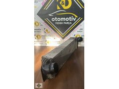 BMW 5 seri turbo radyatörü F10 R7368003 M8978002