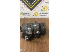 Klima Kompresöru Audi A4 A6 Volkswagen Passat 8D0260808