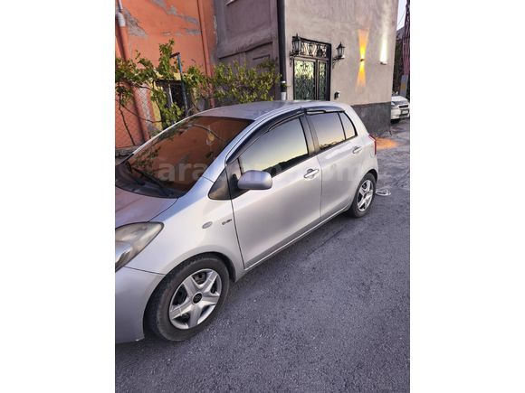 TOYOTA YARİS 2008