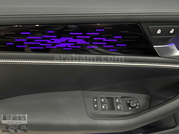 2025 ÇKŞLI VW PASSAT 1.5 E-TSI DSG CAM TAVAN NAVİGASYON HEAD-UP