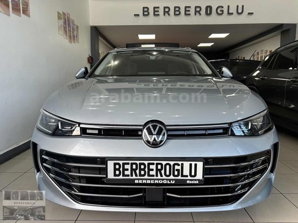 2025 ÇKŞLI VW PASSAT 1.5 E-TSI DSG CAM TAVAN NAVİGASYON HEAD-UP