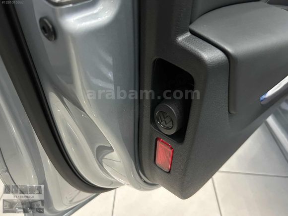2025 ÇKŞLI VW PASSAT 1.5 E-TSI DSG CAM TAVAN NAVİGASYON HEAD-UP