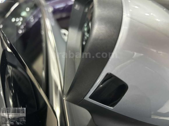 2025 ÇKŞLI VW PASSAT 1.5 E-TSI DSG CAM TAVAN NAVİGASYON HEAD-UP