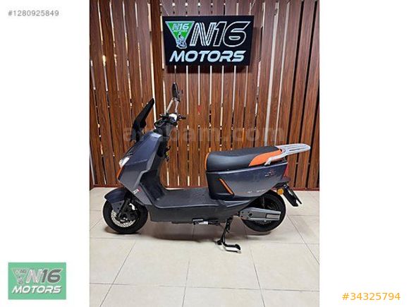 ARORA ZR6 ELEKTRİKLİ MOTOSİKLET