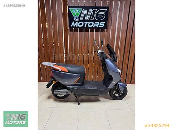 ARORA ZR6 ELEKTRİKLİ MOTOSİKLET
