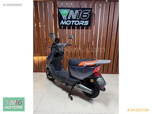 ARORA ZR6 ELEKTRİKLİ MOTOSİKLET