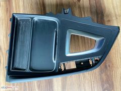 BMW F30 F20 F36 ÇIKMA ORJİNAL BARDAKLIK