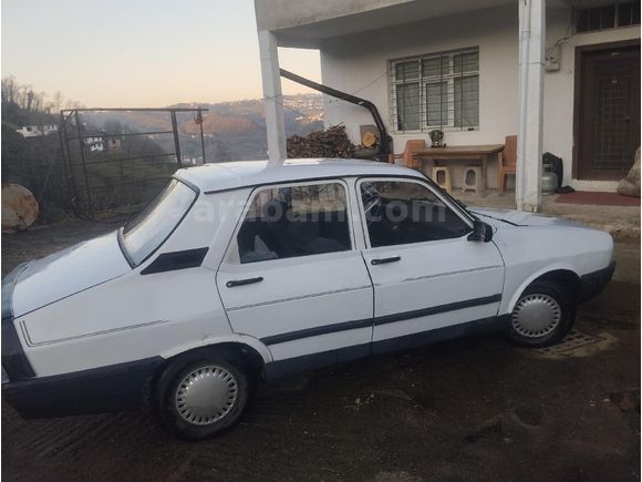 Galeriden Renault R 12 Toros  muayene yeni 1994 Model Trabzon