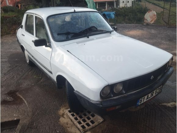 Galeriden Renault R 12 Toros  muayene yeni 1994 Model Trabzon