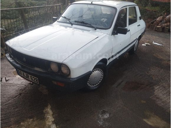 Galeriden Renault R 12 Toros  muayene yeni 1994 Model Trabzon