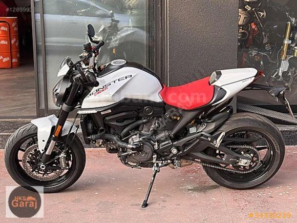 HKS GARAJ DUCATİ MONSTER