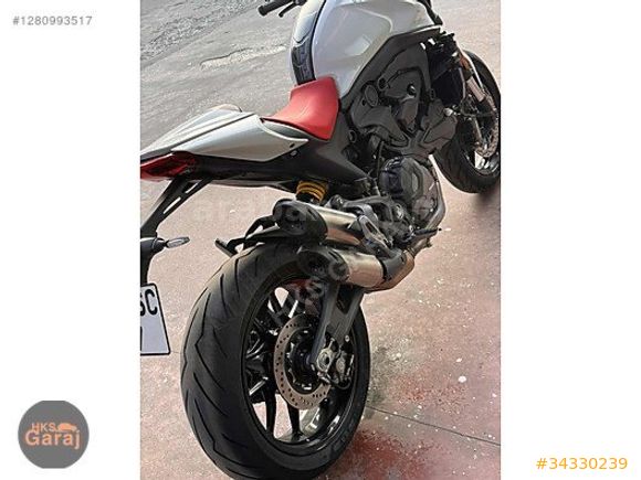 HKS GARAJ DUCATİ MONSTER