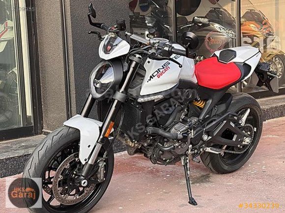 HKS GARAJ DUCATİ MONSTER