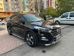 Sahibinden Boyasız-Değişensiz 4x4  Hyundai Tucson 1.6 T-GDi Elite 2016 Model 