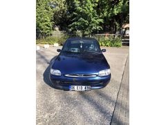 Acil satılık Ford Escort 1.8 Ghia 
