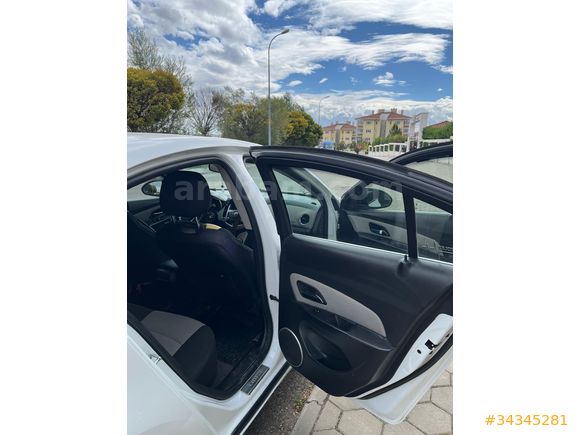 Sahibinden Chevrolet Cruze 1.6 LS Plus 2011 Model