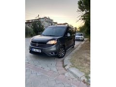 Sahibinden Fiat Doblo Combi 1.6 Multijet Premio Plus 2022 Model 