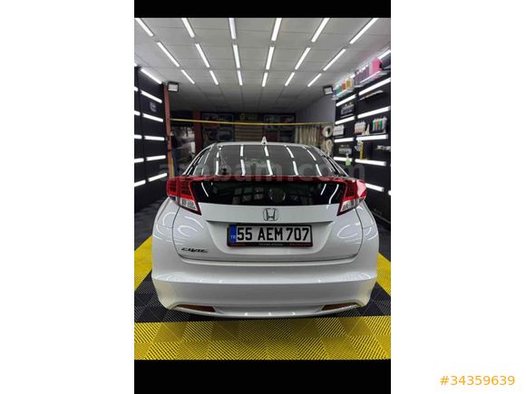 Sahibinden Honda Civic 1.6 i-DTEC Sport 2013 Model 