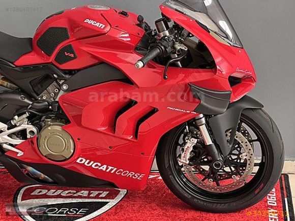 2021 DUCATİ PANİGALE V4 BOYASIZ HATASIZ AKRAPOVİC+K.KART TAKSİT+