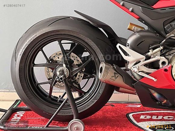 2021 DUCATİ PANİGALE V4 BOYASIZ HATASIZ AKRAPOVİC+K.KART TAKSİT+