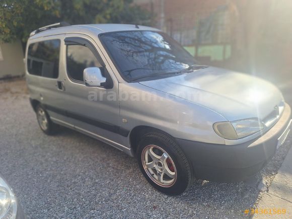 Galeriden Peugeot Partner 1.9 D 2001 Model Denizli 298.000 km Gri