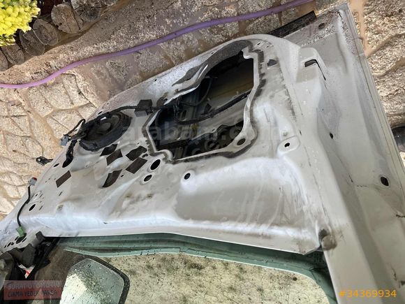 FORD TRANSİT COURİER SOL ÖN KAPI KİLİDİ ORİJİNAL ÇIKMA