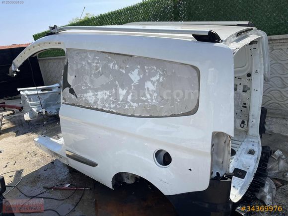 FORD TRANSİT COURİER SOL YAN DUVAR ORİJİNAL ÇIKMA HATASIZ