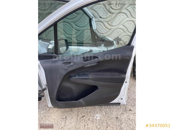FORD TOURNEO COURİER SAĞ ÖN KAPI DÖŞEMESİ ORİJİNAL ÇIKMA