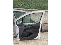 FORD TOURNEO COURİER SAĞ ÖN KAPI DÖŞEMESİ ORİJİNAL ÇIKMA