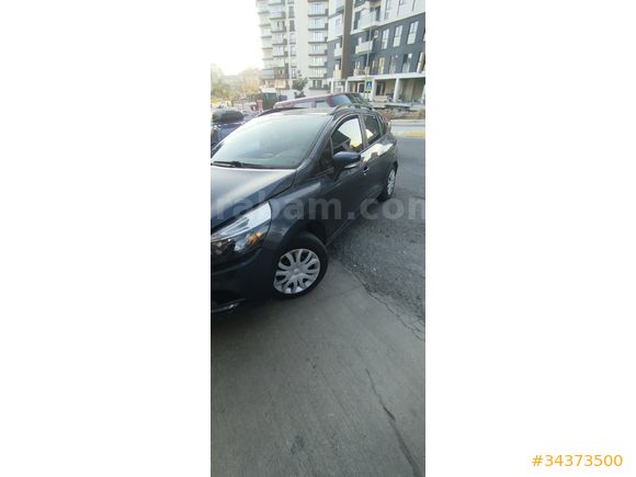 Sahibinden Renault Clio 0.9 TCe Sport Tourer Joy 2020 Model