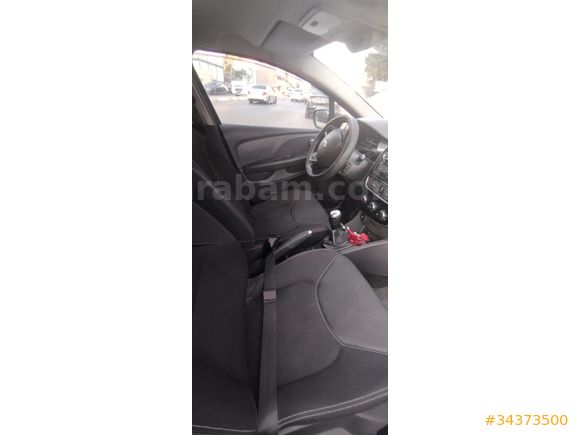 Sahibinden Renault Clio 0.9 TCe Sport Tourer Joy 2020 Model