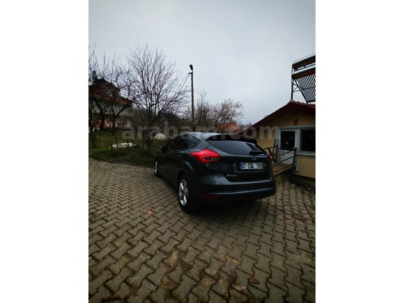 Sahibinden Ford Focus 1.5 TDCi Style 2015 Model