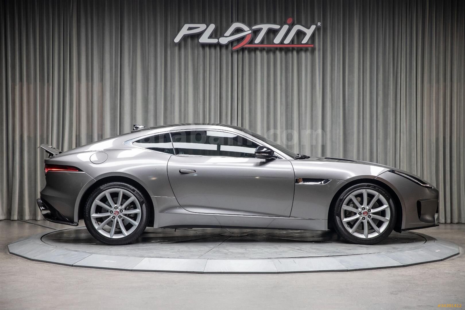 Galeriden Jaguar F-Type 2.0 2018 Model İstanbul 39.367 km Siyah 7