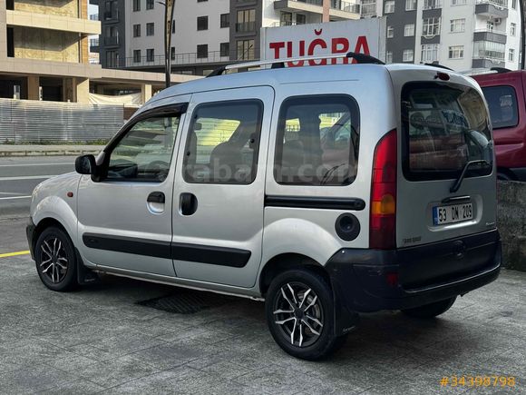 Galeriden Renault Kangoo Multix 1.5 dCi Authentique 2005 Model Rize