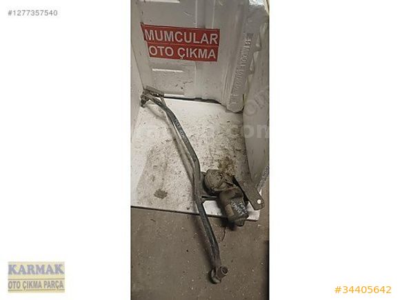 FORD TRANSİT ÖN CAM KRİKOSU
