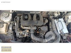 PEUGEOT PARTNER 1.9 DİZEL 2002 YEDEK SU DEPOSU
