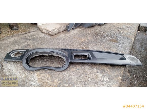 Renault Kango 2 göğüs - torpido üst bölüm