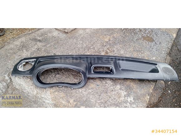 Renault Kango 2 göğüs - torpido üst bölüm