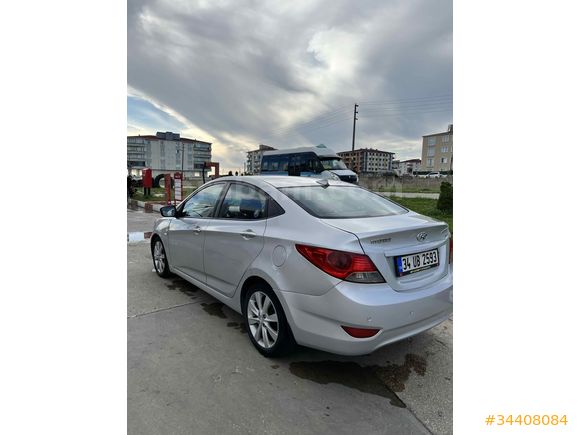 ACİLL SATILIK
Sahibinden Hyundai Accent Blue 1.6 CRDI Mode Plus 2013 Model 