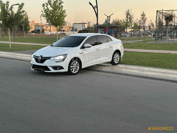 Sahibinden Renault Megane 1.5 Blue DCI Touch 2020 Model 