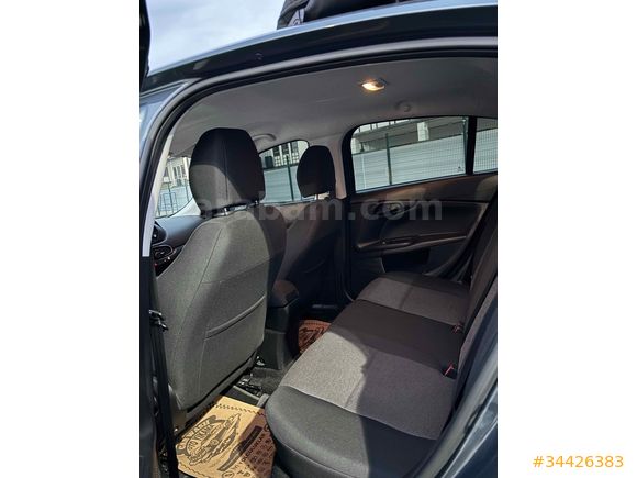 Sahibinden Fiat Egea 1.6 Multijet Easy 2023 Model 