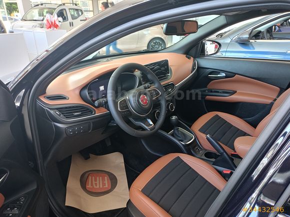 Sahibinden Fiat Egea 1.4 Fire Limited 2024 Model