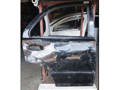 Kia Sorento sağ arka kapı