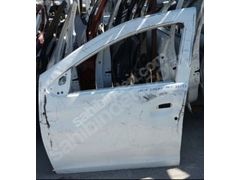 Dacia Sandero Stepway sol ön kapı