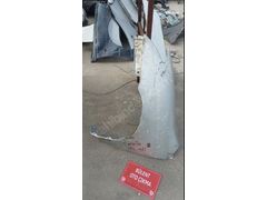 Toyota Corolla sol ön çamurluk