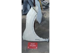 Nissan Qashqai sağ ön çamurluk