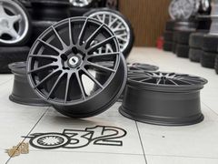 18 İNÇ 5x112 ENKEI RS05 HATASIZ