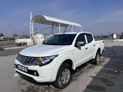 Sahibinden Mitsubishi L 200 4x2 Storm 2016 Model  180.000 km Beyaz